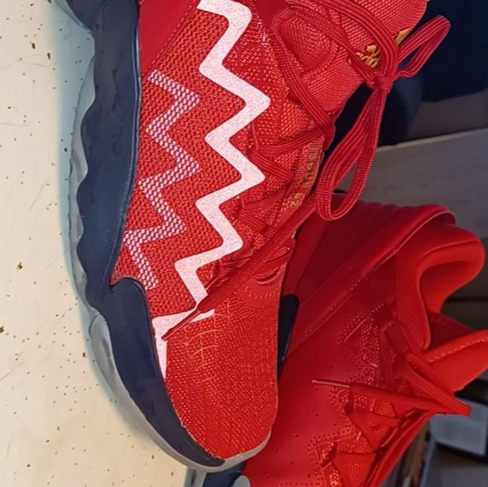 Mens Adidas DON Issue #2